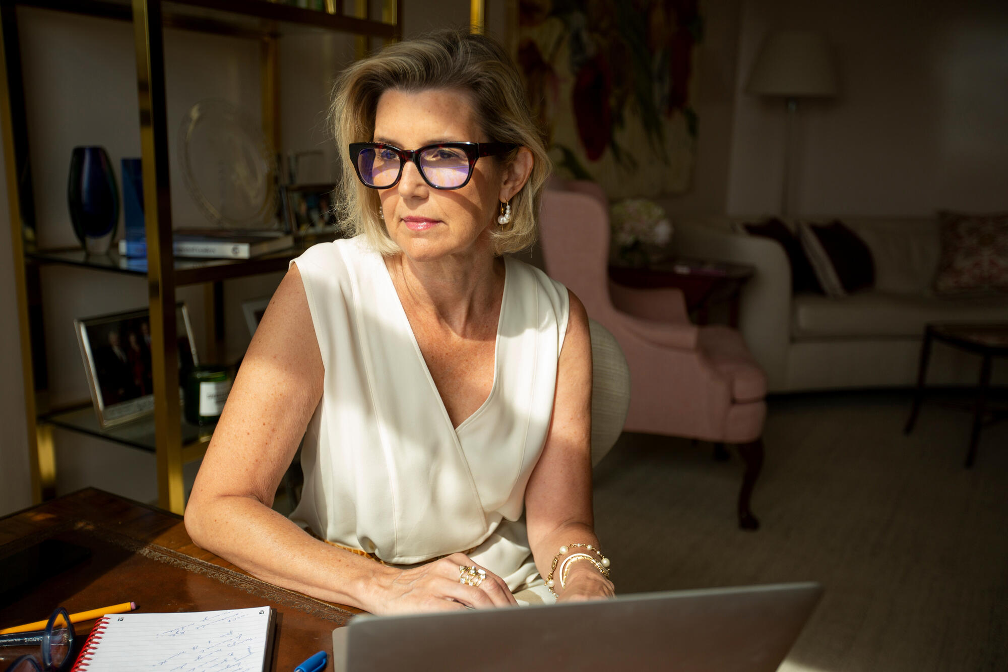 A Day in the Life of Sallie Krawcheck - WSJ