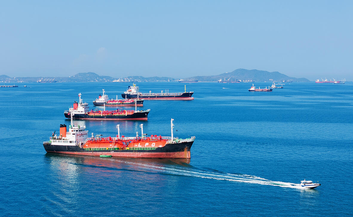 הורמוז לא לבד: מְצָרִים ימיים אסטרטגיים ברחבי העולם 